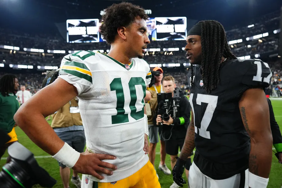 O ex-Packers, atualmente no Raiders, falou sobre o atual QB de Green Bay.